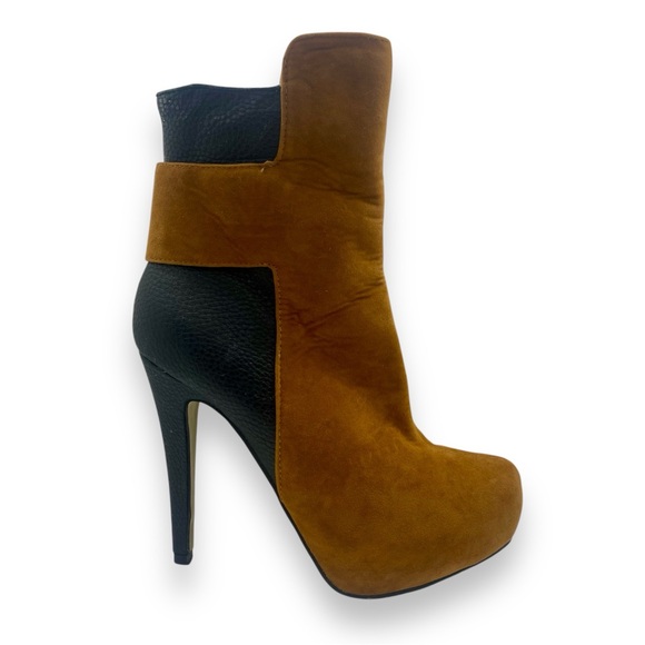 Just Fabulous Faux-Suede Camel & Black 4" Stiletto Heel Boots Size 6.6 - Picture 8 of 10